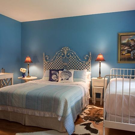 مبيت وإفطار Bragg Creek Sleepy Creek Country Manor المظهر الخارجي الصورة